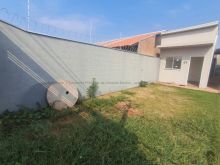 Casa moderna e grande com suíte