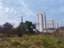 Terreno próximo à Avenida Toros Puxian