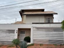 Sobrado espetacular no coração do Carandá Bosque