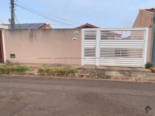 Casa térrea com 3 quartos