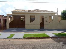 Casa 3 quartos - ótima localização