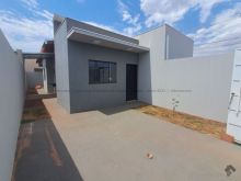 1 suíte - 1 quarto e quintal