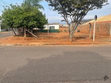 Excelente terreno de esquina