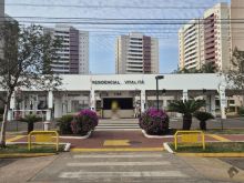 Apartamento semi-mobiliado