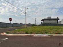 Excelente terreno de esquina