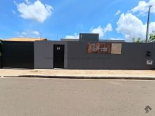 Ponto comercial com 2 salas e 3 vagas