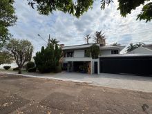 Sobrado alto padrão com localização privilegiada