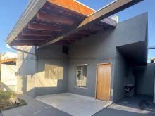 Linda casa - bairro Nasser (Marly)