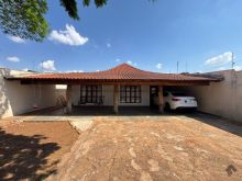 Casa com 02 suítes - 02 quartos no Tijuca