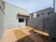 Casa nova em frente à UCDB