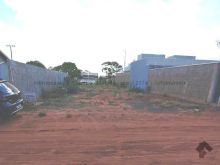 Plano e murado laterais