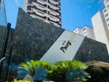 Amplo apartamento com excelente localização