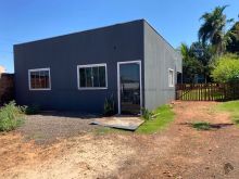 2 casas em 1 amplo terreno