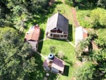 Linda chácara em conexão perfeita com a natureza