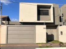 Lindo sobrado no Jardim Autonomista