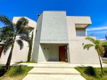 Sobrado moderno com 03 suítes - Residencial Malibu