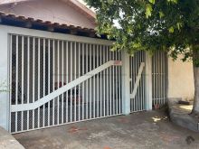 Vila de casa com 3 unidades