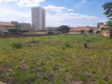 7 terrenos em área nobre de CG