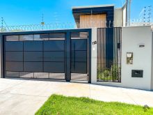 Casa nova - 3 suítes - piscina aquecida e área gourmet