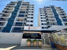 Lindo apartamento rico em marcenaria