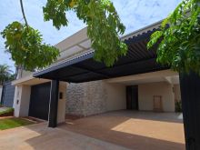 Casa térrea rica em móveis planejados - Polonês