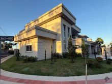 Sobrado alto padrão 4 suítes