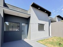 Casa nova com 2 quartos no Guanandi