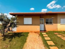 Casa de esquina nova com 3 quartos - Village Parati