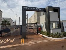 Lindo apartamento com elevador e sacada