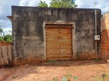 Terreno com edícula e salão comercial