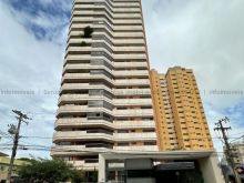 Apartamento no Edifício Comodoro