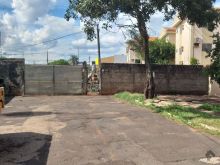 Área - saída para Três Lagoas - próximo à edifícios nobres