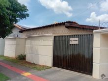 Alto padrão cinco quartos - ótima localização