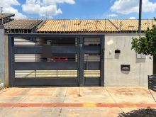 Casa térrea com quintal e área gourmet