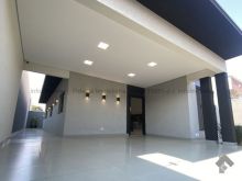 Casa ampla no Residencial Aquarius I