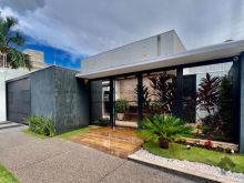 Linda casa térrea no Jardim Monte Líbano