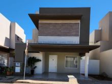 Lindo sobrado com planejados e ar condicionado