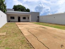 Casa individual - muito terreno e possibilidade zero de entrada