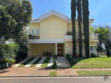 Sobrado de esquina no Alphaville I