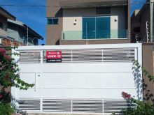 Sobrado com sacada Jardim Montevidéu