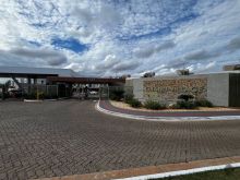 Sobrado 3 suítes - completo em planejados