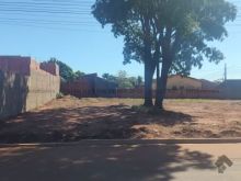 Terreno amplo na avenida