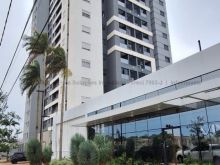 Apartamento semi-mobiliado no condomínio Vivet