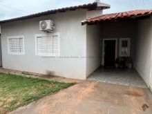 Espaçosa - quintal e 3 quartos