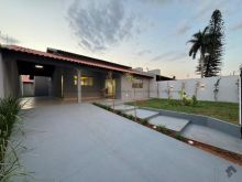 Linda imóvel no Universitário - terreno inteiro