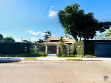 70 m de lateral para a rua dos Vendas