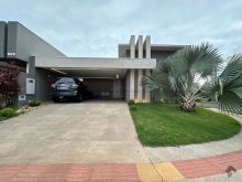 Casa térrea de esquina