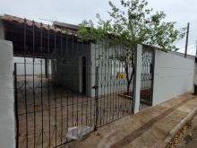 Casa térrea com 2 quartos no Zé Pereira