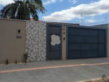 Casa próximo a padaria Sabor do Sul com piscina