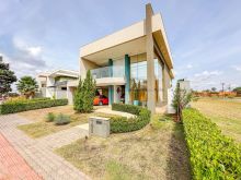 Alphaville II - 04 dormitórios - completa de armários